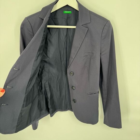 United Colors of Benetton Hungary Three Button Navy Blazer EU 38 US 8 - Picture 4 of 7